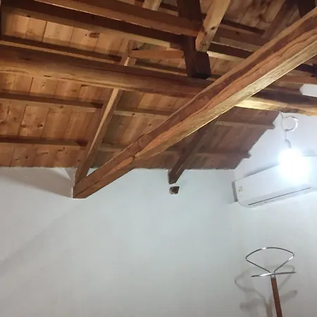 Kosmarana Skopelos Realty * Loutraki (Skopelos)